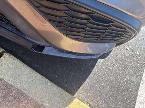 Used 2021 Toyota Camry SE image 7