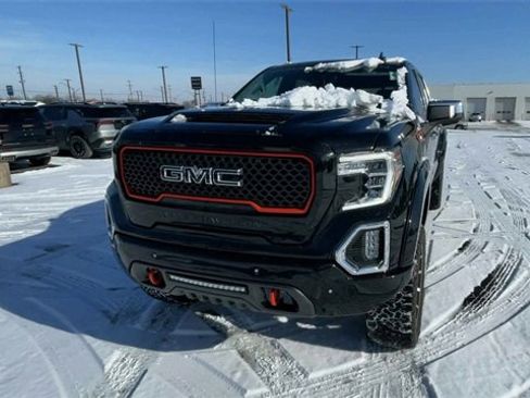 Used 2022 GMC Sierra 1500 SLT w/ SLT Premium Plus Package image 5