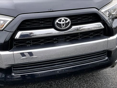 Used 2015 Toyota 4Runner Limited image 30