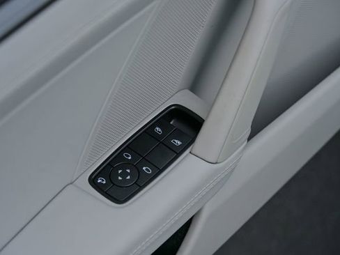 Used 2024 Porsche 911 Carrera S RWD image 26