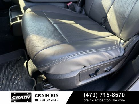 Used 2019 RAM 1500 Big Horn image 25