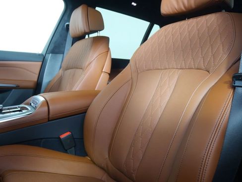 New 2027 BMW X7 xDrive40i AWD/4WD image 10