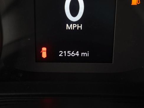 Used 2025 Jeep Wrangler Unlimited Sport AWD/4WD image 18