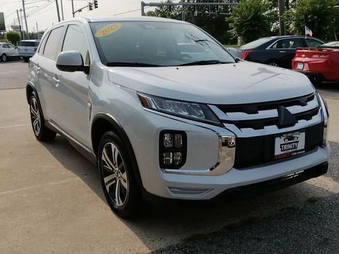 Used 2023 Mitsubishi Outlander Sport AWD image 5