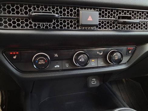 Used 2023 Honda HR-V Sport image 9