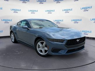 New 2026 Ford Mustang Coupe RWD video 2