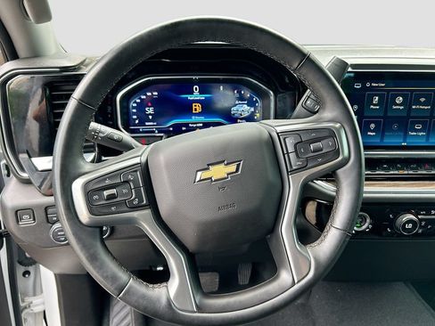 Used 2023 Chevrolet Silverado 1500 LT w/ Protection Package AWD/4WD image 37