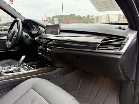 Used 2017 BMW X5 xDrive35i image 12