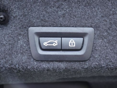 Used 2013 BMW 528i Sedan RWD image 14