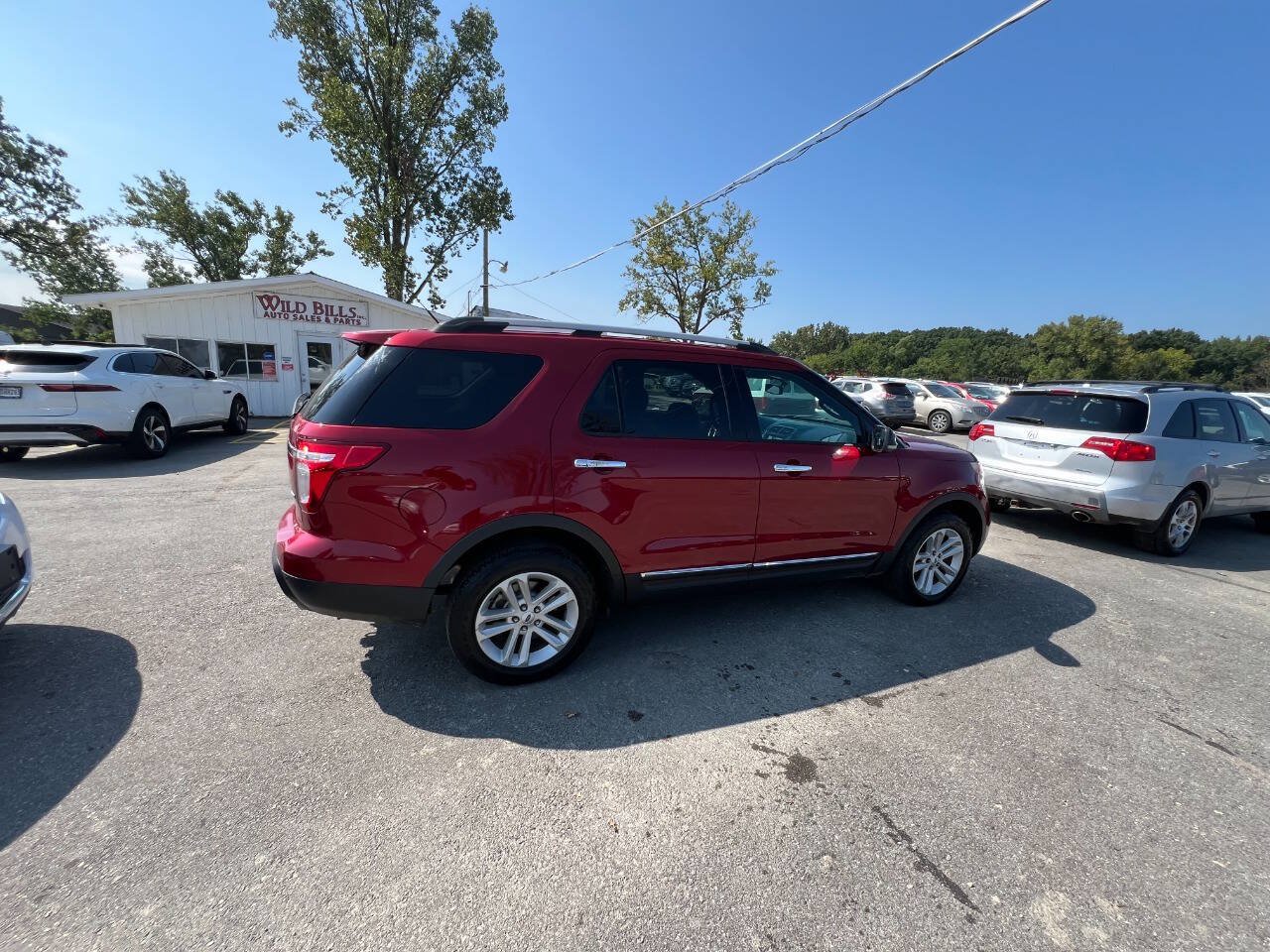 Used 2013 Ford Explorer XLT AWD/4WD image 23
