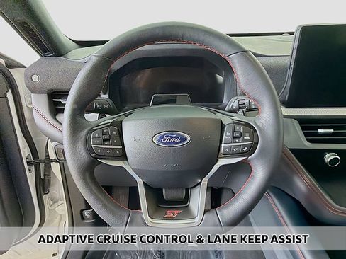 Used 2025 Ford Explorer ST AWD/4WD image 6