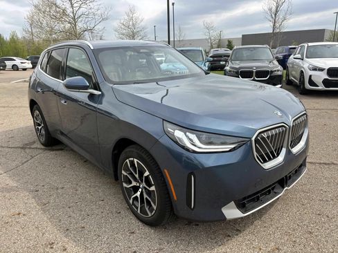 Used 2026 BMW X3 xDrive30i w/ Convenience Package AWD/4WD image 3