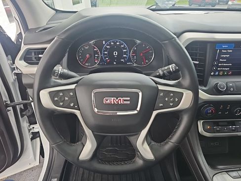 Used 2023 GMC Acadia SLT w/ Elevation Edition AWD/4WD image 17