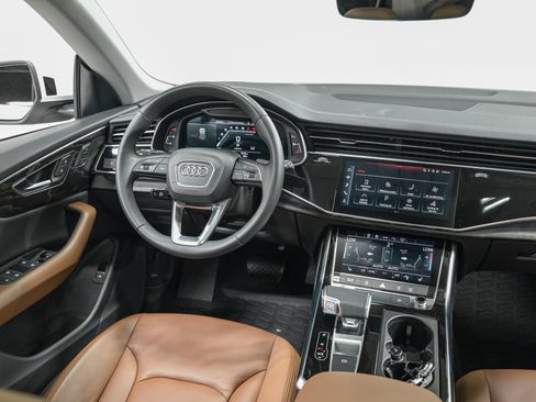 Used 2023 Audi Q8 Premium w/ Convenience Package AWD/4WD image 30