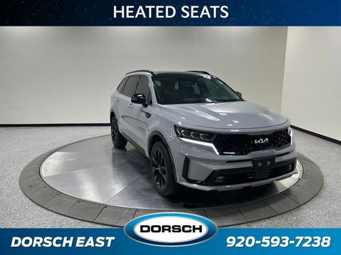 Used 2023 Kia Sorento SX AWD/4WD image 4