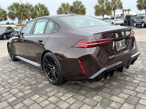 New 2026 BMW M5 w/ Executive Package AWD/4WD image 11