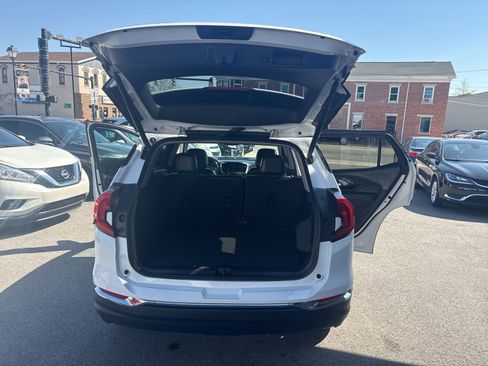 Used 2021 GMC Terrain SLT AWD/4WD image 14
