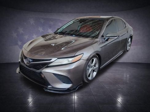 Used 2019 Toyota Camry XSE w/ Carpet Mat Package FWD image 30