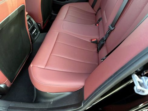 Used 2025 BMW 330i 330i image 12