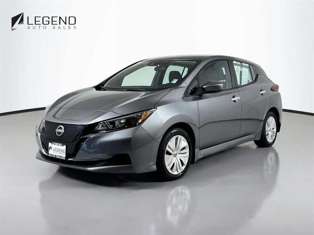 Used 2025 Nissan Leaf S FWD image 1