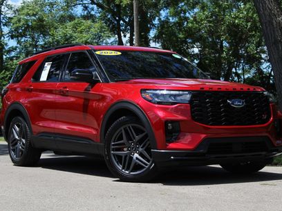 Used 2025 Ford Explorer ST w/ Sun And Sound Package