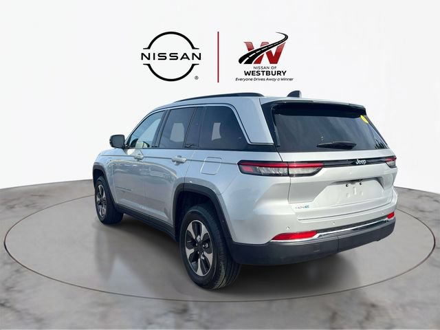Used 2024 Jeep Grand Cherokee Limited 4xe AWD/4WD image 8