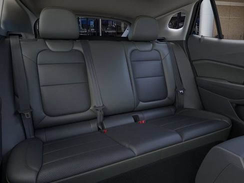 New 2026 Chevrolet Trax ACTIV FWD image 17