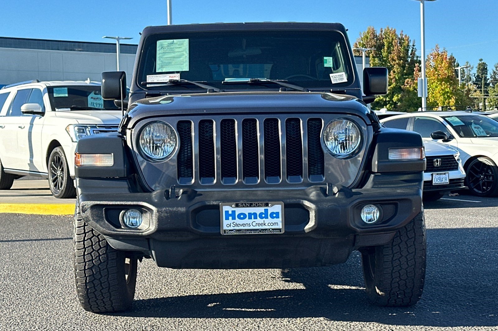 Used 2018 Jeep Wrangler Unlimited Sport S AWD/4WD image 6