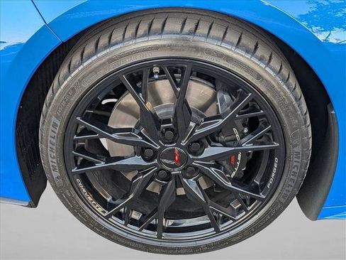 Used 2025 Chevrolet Corvette Stingray Premium Conv w/ Z51 Performance Package RWD image 29