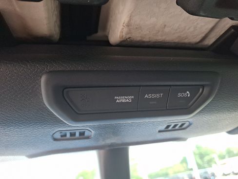 Used 2021 Jeep Gladiator Sport AWD/4WD image 22