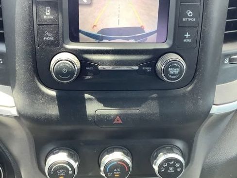Certified 2022 RAM 1500 Big Horn AWD/4WD image 17