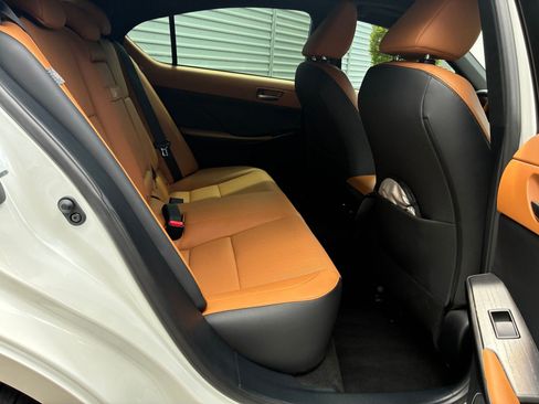 Used 2024 Lexus IS 300 AWD w/ Premium Package image 30