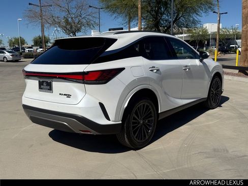 New 2026 Lexus RX 450h AWD image 7