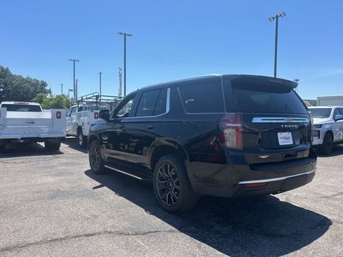 Used 2023 Chevrolet Tahoe LT w/ Luxury Package RWD image 5