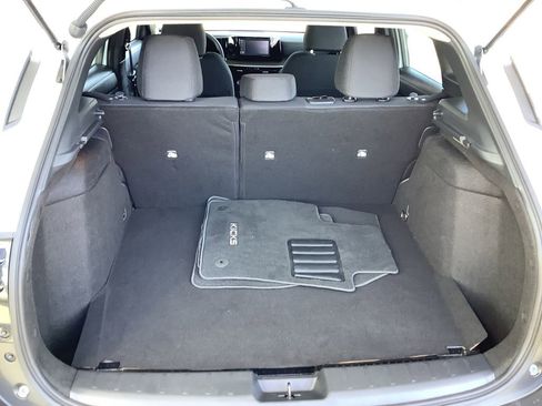 Used 2025 Nissan Kicks S image 14