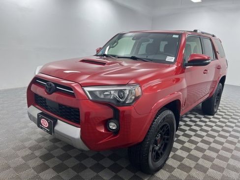 Used 2024 Toyota 4Runner TRD Off-Road Premium image 1