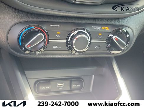 Certified 2024 Kia Soul LX FWD image 31
