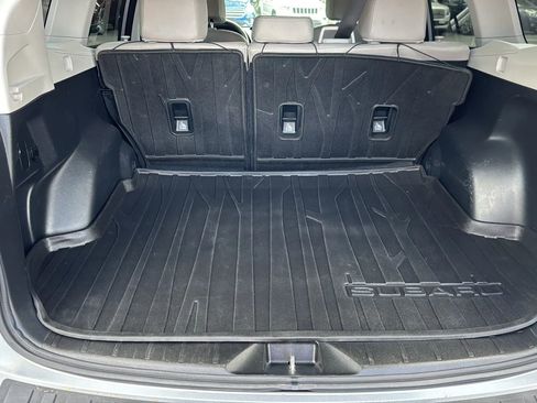 Used 2015 Subaru Forester 2.5i Limited image 14