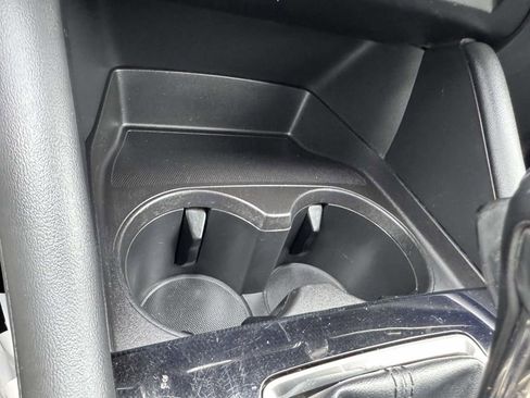 Used 2021 MAZDA MAZDA3 s image 22