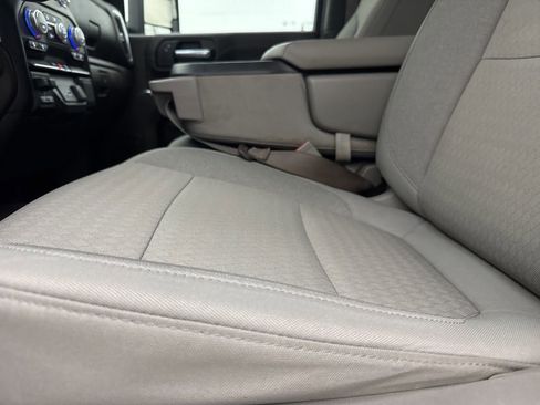 Used 2022 GMC Sierra 2500 SLE w/ SLE Convenience Package image 25