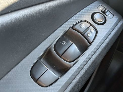 Used 2024 Nissan Altima 2.5 SV FWD image 21