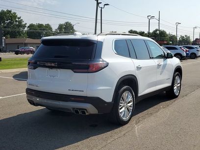 Used 2024 GMC Acadia Elevation