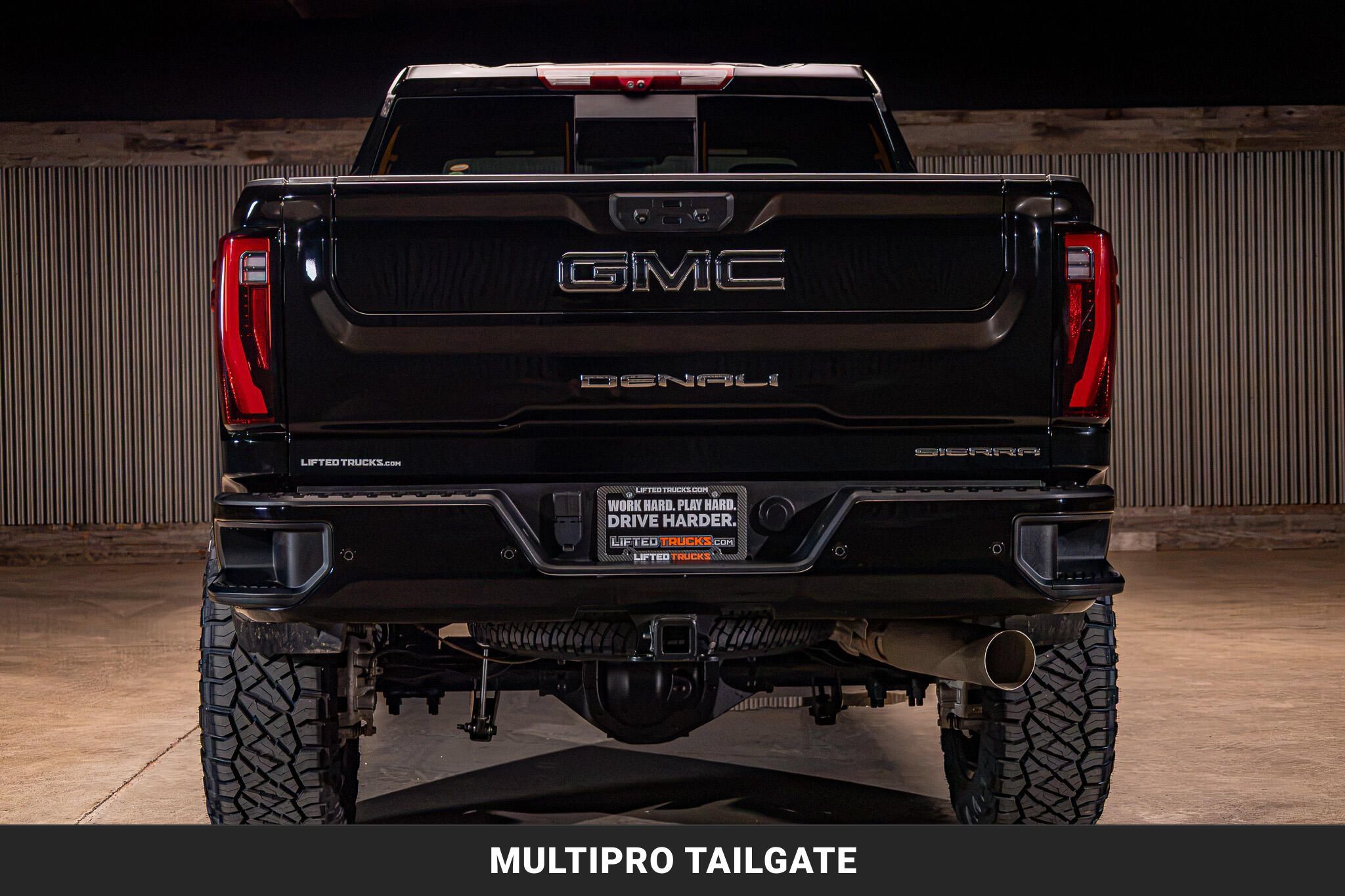 Used 2025 GMC Sierra 2500 Denali Ultimate AWD/4WD image 8