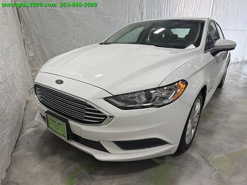 Used 2018 Ford Fusion S FWD image 1