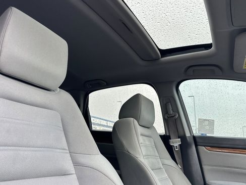 Used 2019 Honda CR-V EX image 17