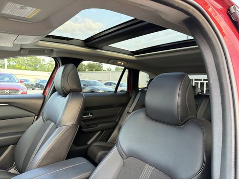 Certified 2024 MAZDA CX-50 AWD 2.5 S w/ Premium Package image 14