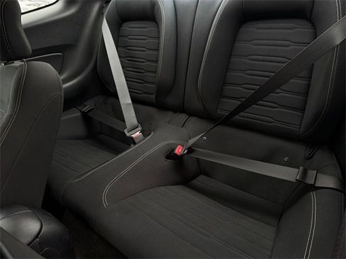 Used 2017 Ford Mustang Coupe image 22