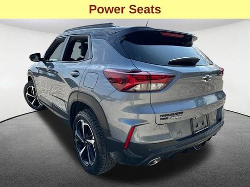 Used 2021 Chevrolet TrailBlazer RS w/ Sun and Liftgate Package image 10