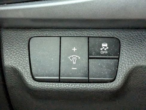 Certified 2023 Kia Rio LX FWD image 28