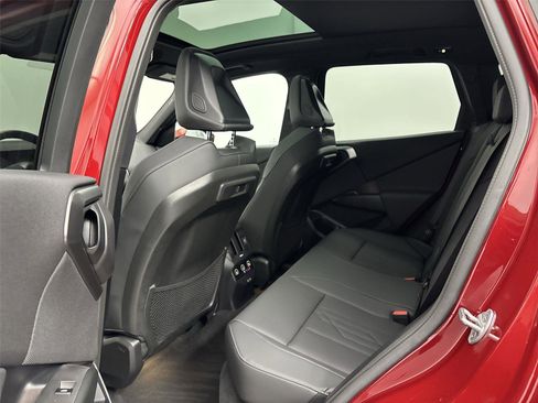 Used 2025 BMW X3 xDrive30i w/ Premium Package image 29